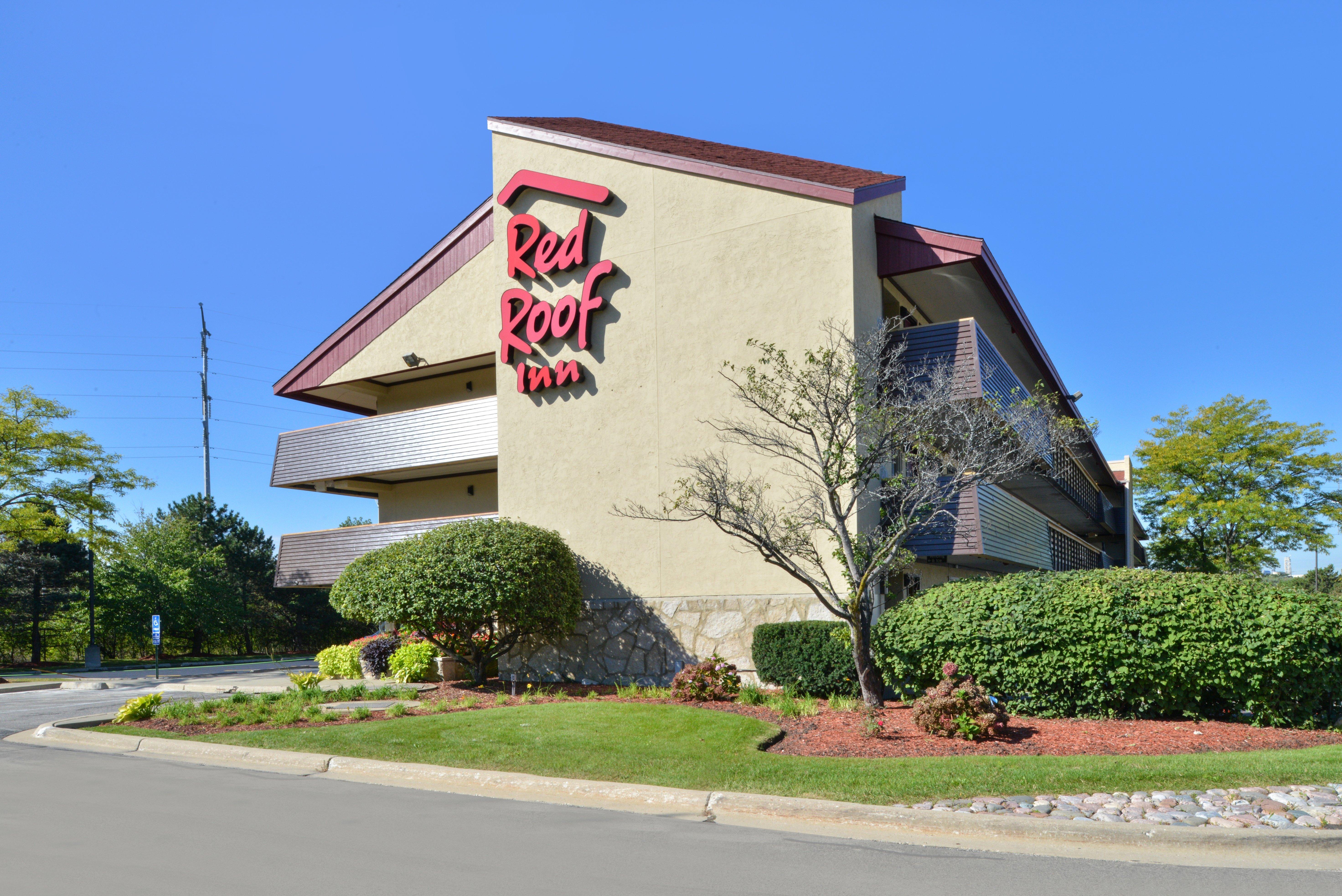 Hotel Super 8 By Wyndham Deerfield - Northbrook Exterior foto