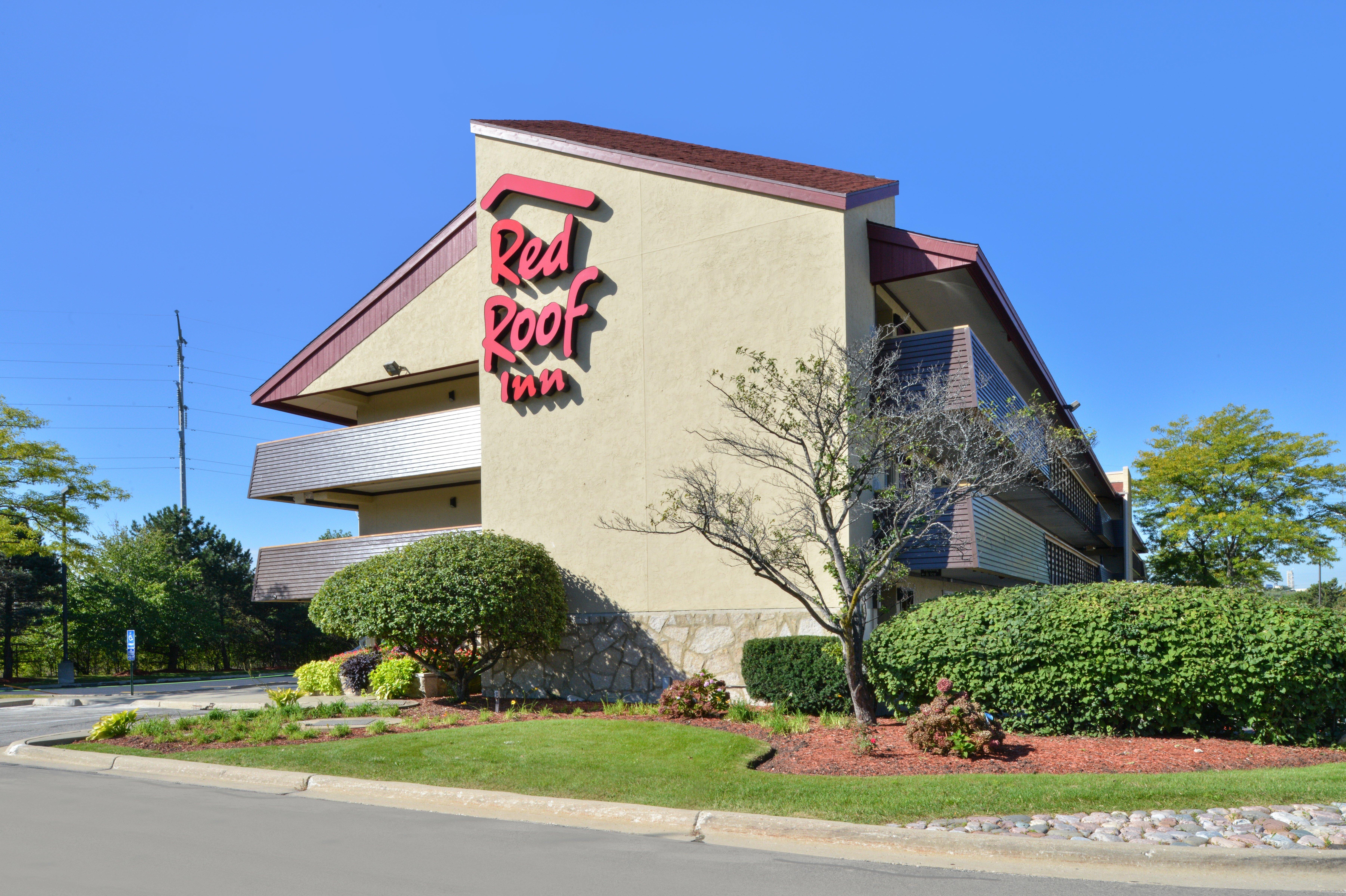 Hotel Super 8 By Wyndham Deerfield - Northbrook Exterior foto